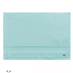 TAN Lacoste bath towel Matt